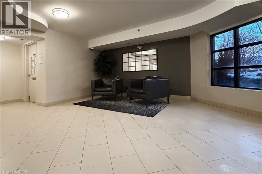 3060 Rotary Way Unit# 103, Burlington, Ontario  L7M 0G9 - Photo 4 - 40800002