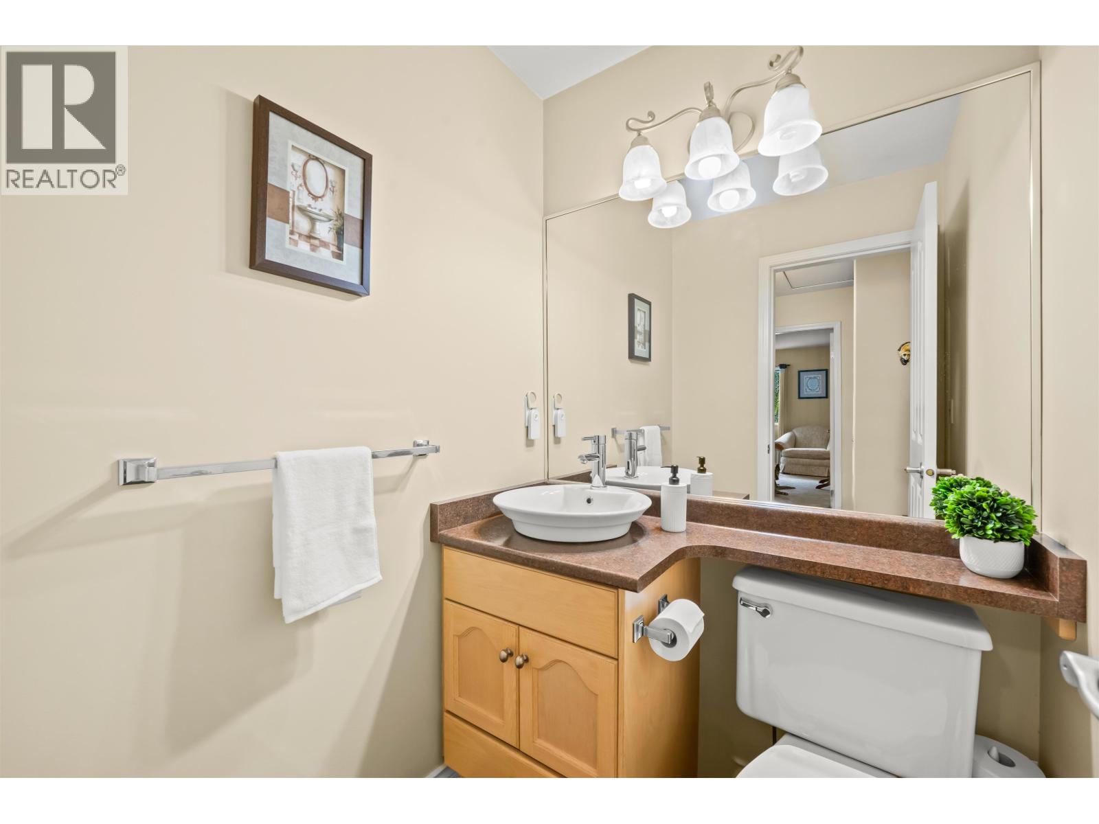 3302 Robson Drive, Coquitlam, British Columbia  V3E 2X8 - Photo 11 - R3081777