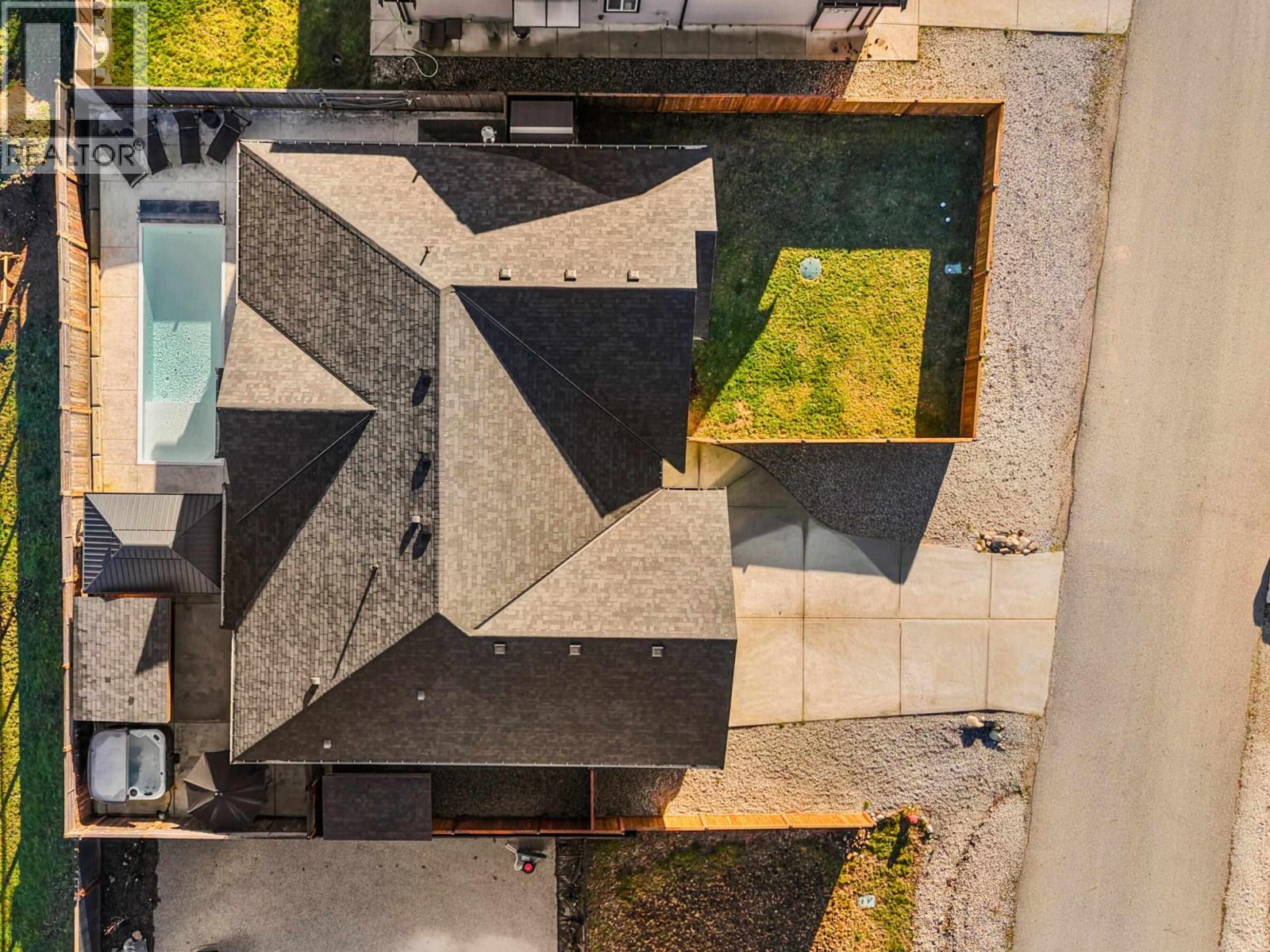 510 Jordan Way, Gibsons, British Columbia  V0N 1V5 - Photo 33 - R3081780