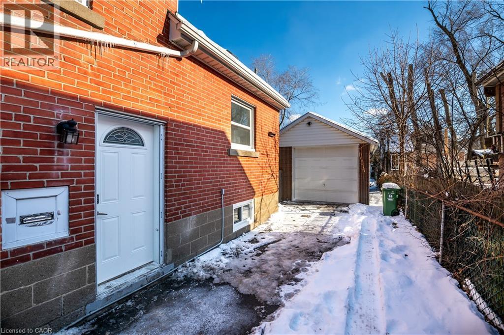 3 East 35th Street, Hamilton, Ontario  L8V 3X5 - Photo 34 - 40799906