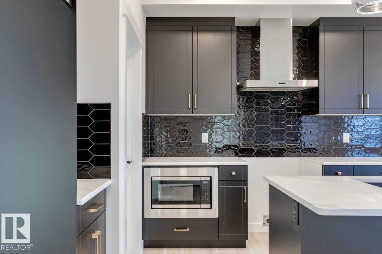 907 18 Av Nw, Edmonton, Alberta  T6T 2X3 - Photo 11 - E4469203