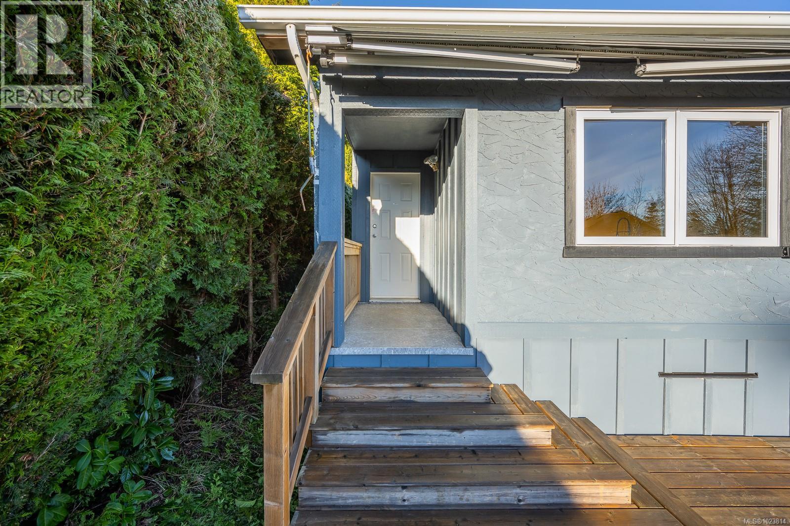 1120 5th St, Courtenay, British Columbia  V9N 1L6 - Photo 13 - 1023814