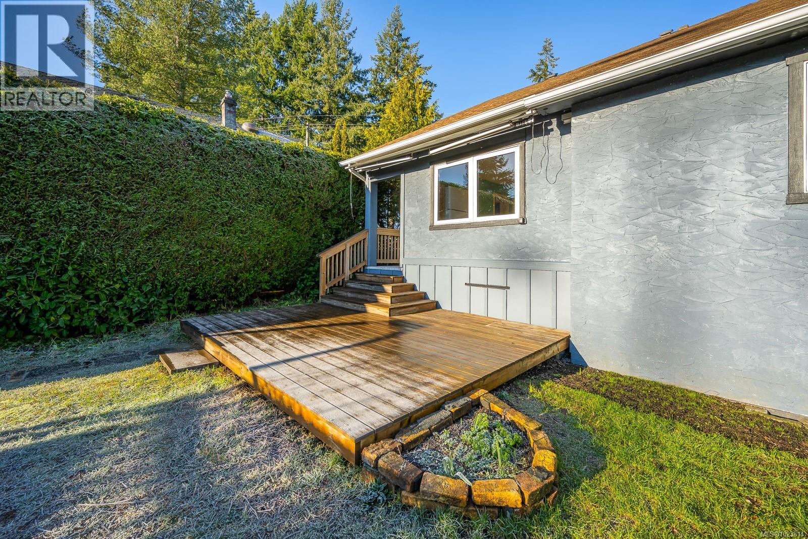 1120 5th St, Courtenay, British Columbia  V9N 1L6 - Photo 12 - 1023814