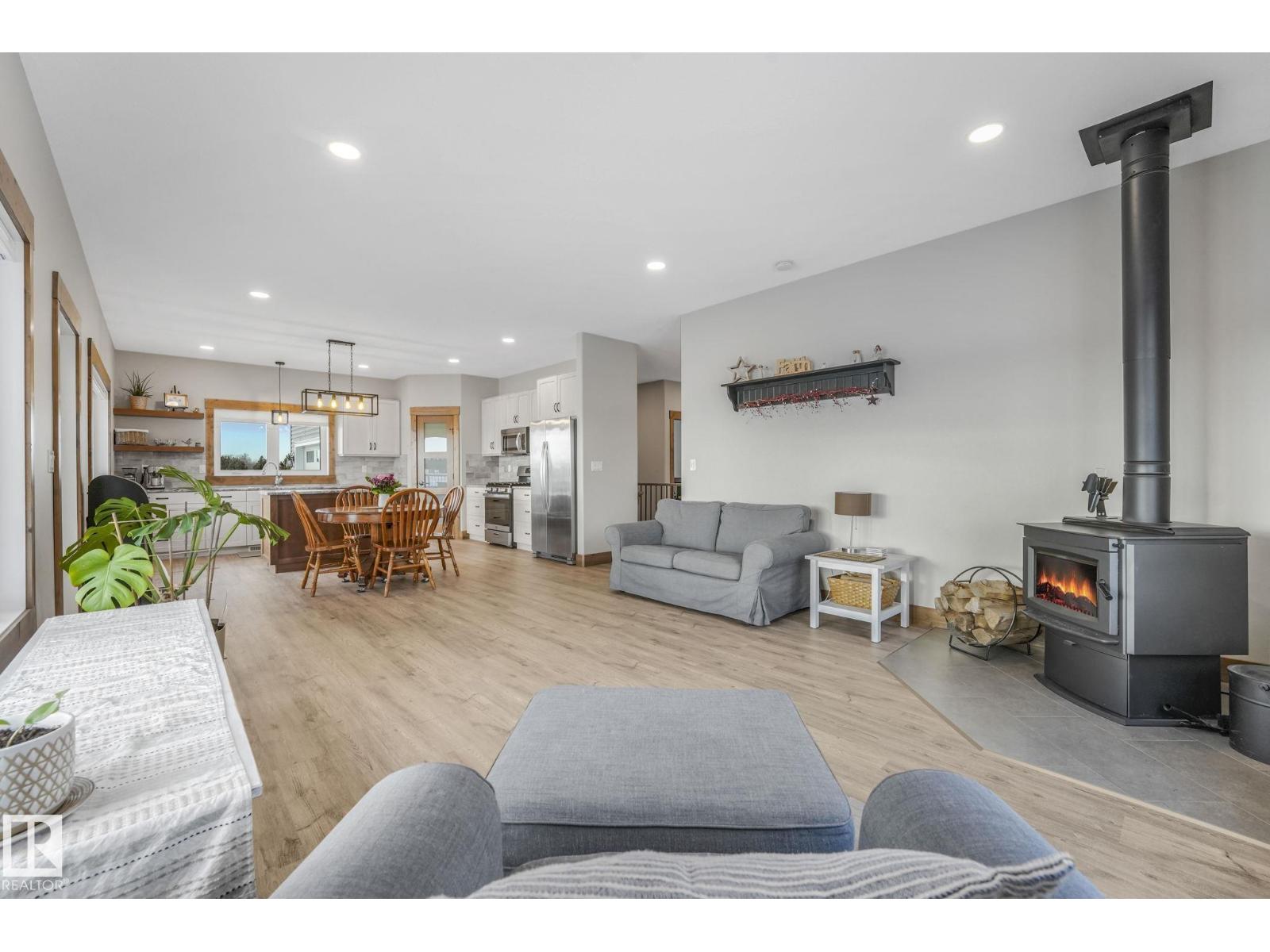 28149 Twp Rd 484, Rural Leduc County, Alberta  T0C 2P0 - Photo 6 - E4470636