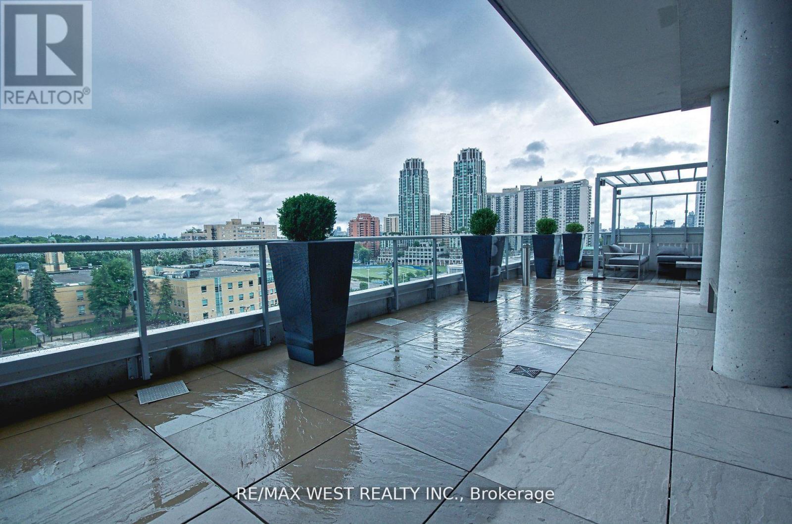 519 - 501 St. Clair Avenue W, Toronto, Ontario  M5P 0A2 - Photo 10 - C12717098