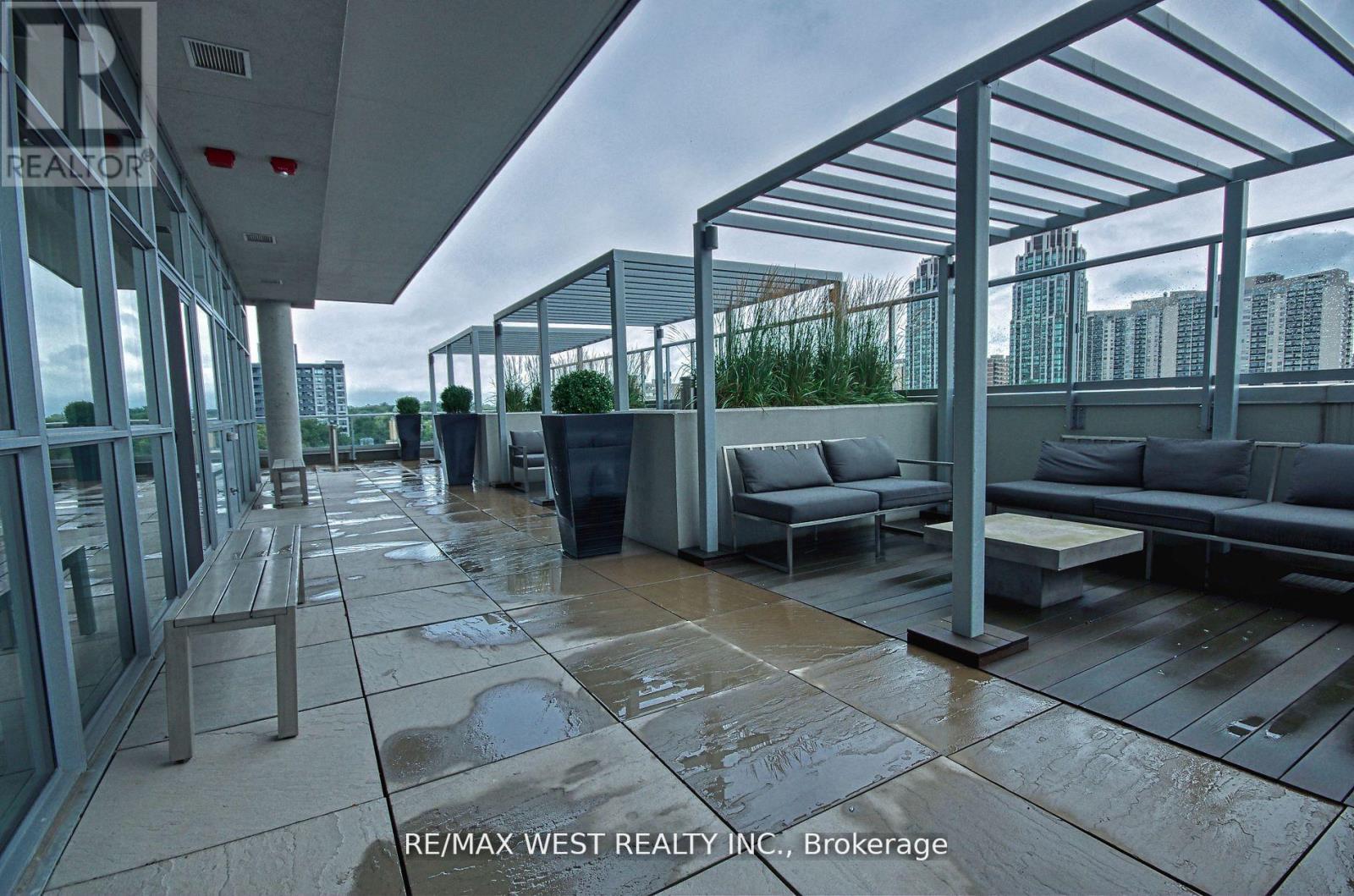 519 - 501 St. Clair Avenue W, Toronto, Ontario  M5P 0A2 - Photo 12 - C12717098