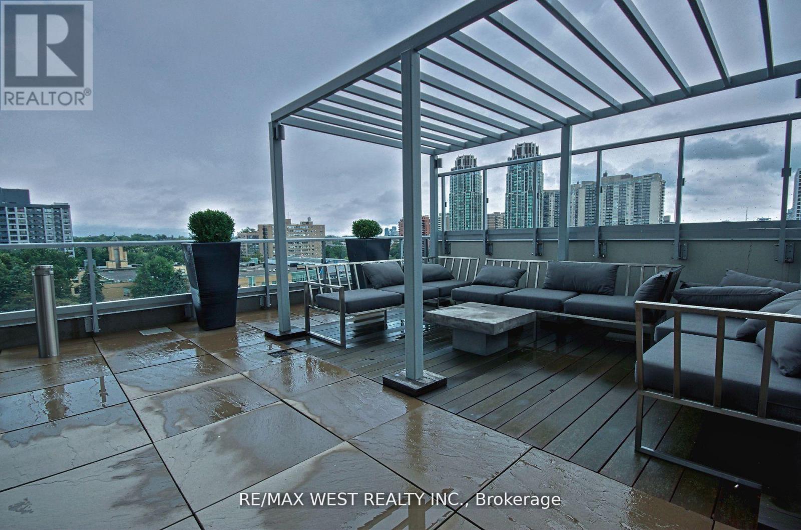 519 - 501 St. Clair Avenue W, Toronto, Ontario  M5P 0A2 - Photo 13 - C12717098