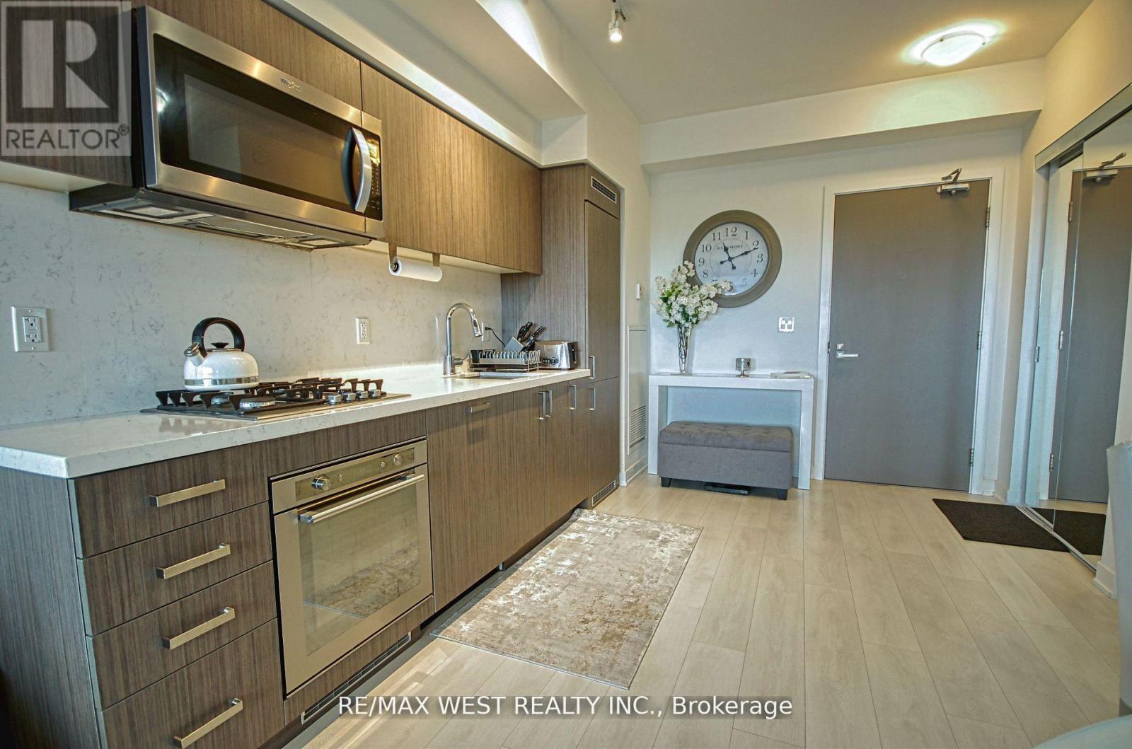 519 - 501 St. Clair Avenue W, Toronto, Ontario  M5P 0A2 - Photo 27 - C12717098