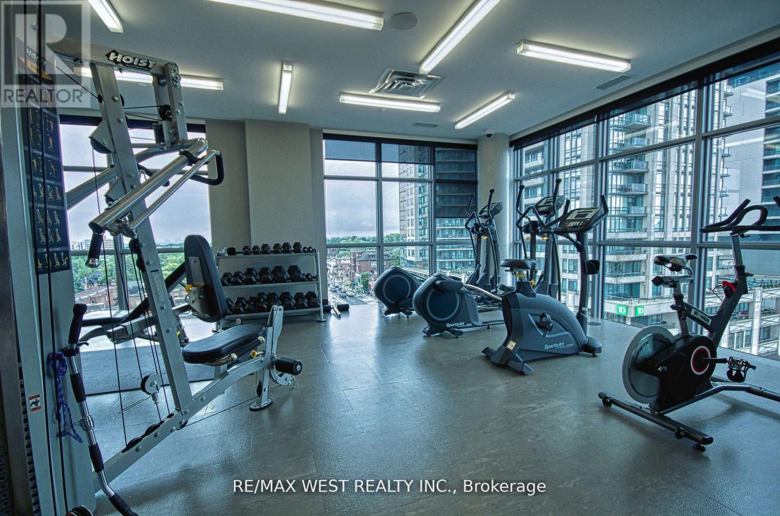 519 - 501 St. Clair Avenue W, Toronto, Ontario  M5P 0A2 - Photo 6 - C12717098