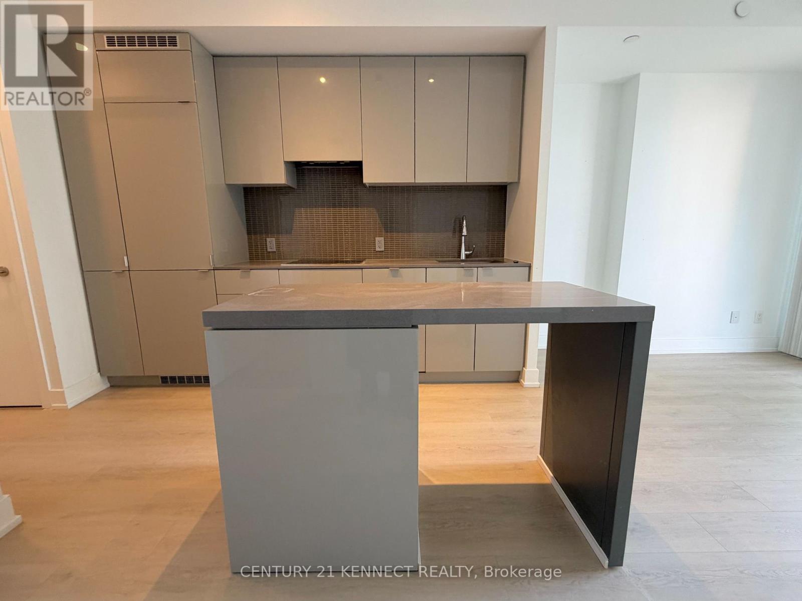 2413 - 7 Grenville Street, Toronto, Ontario  M4Y 0E9 - Photo 7 - C12717134