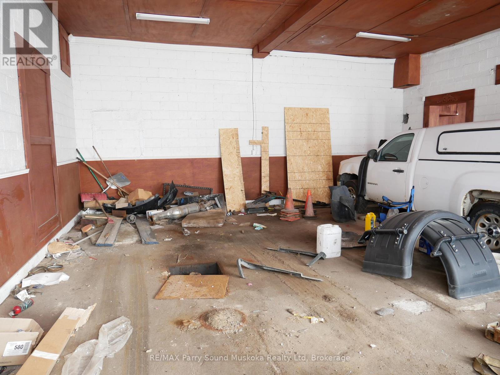 423 Highway 69 Highway, Parry Sound Remote Area, Ontario  P0G 1A0 - Photo 23 - X12716482