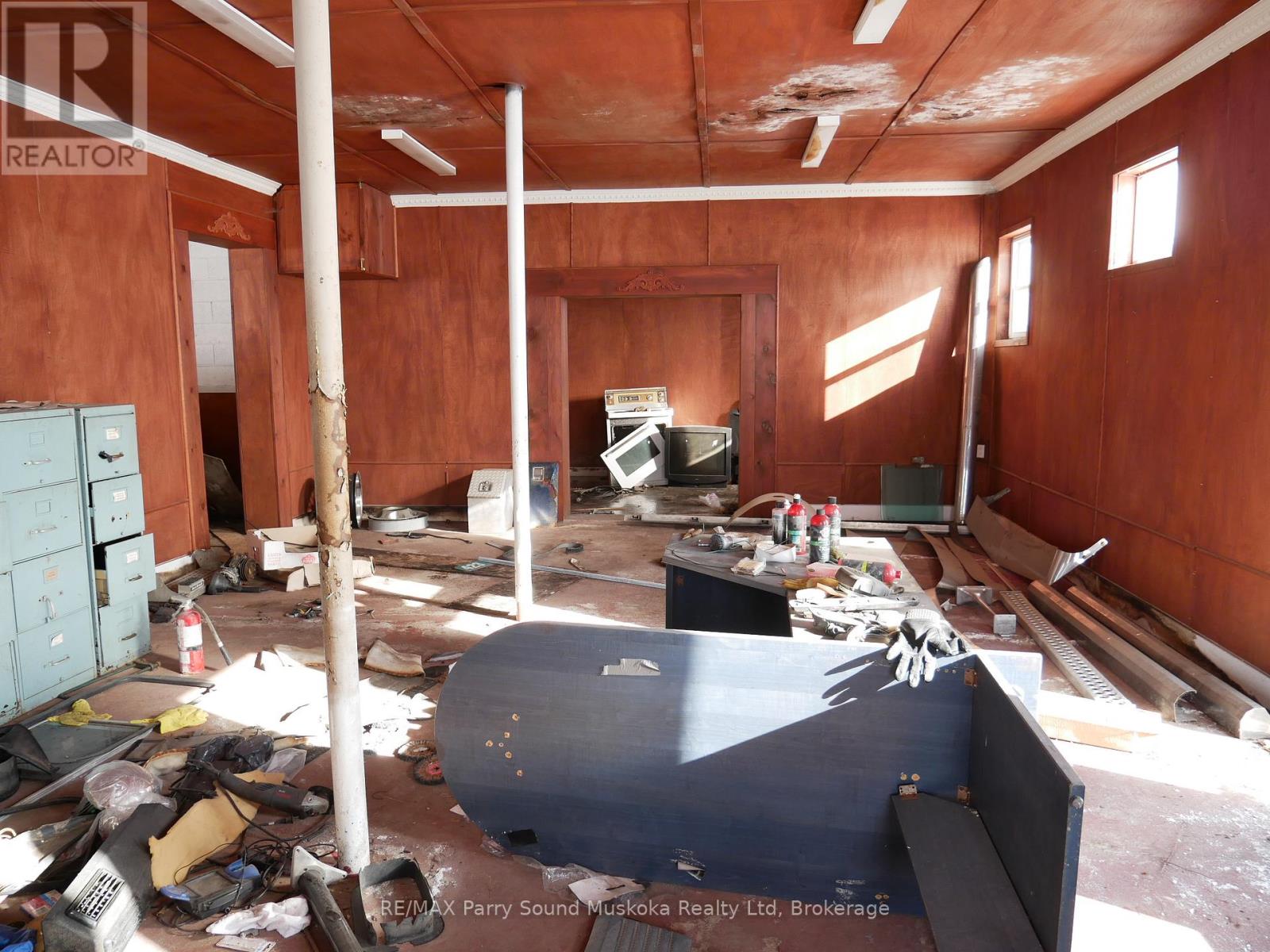 423 Highway 69 Highway, Parry Sound Remote Area, Ontario  P0G 1A0 - Photo 25 - X12716482