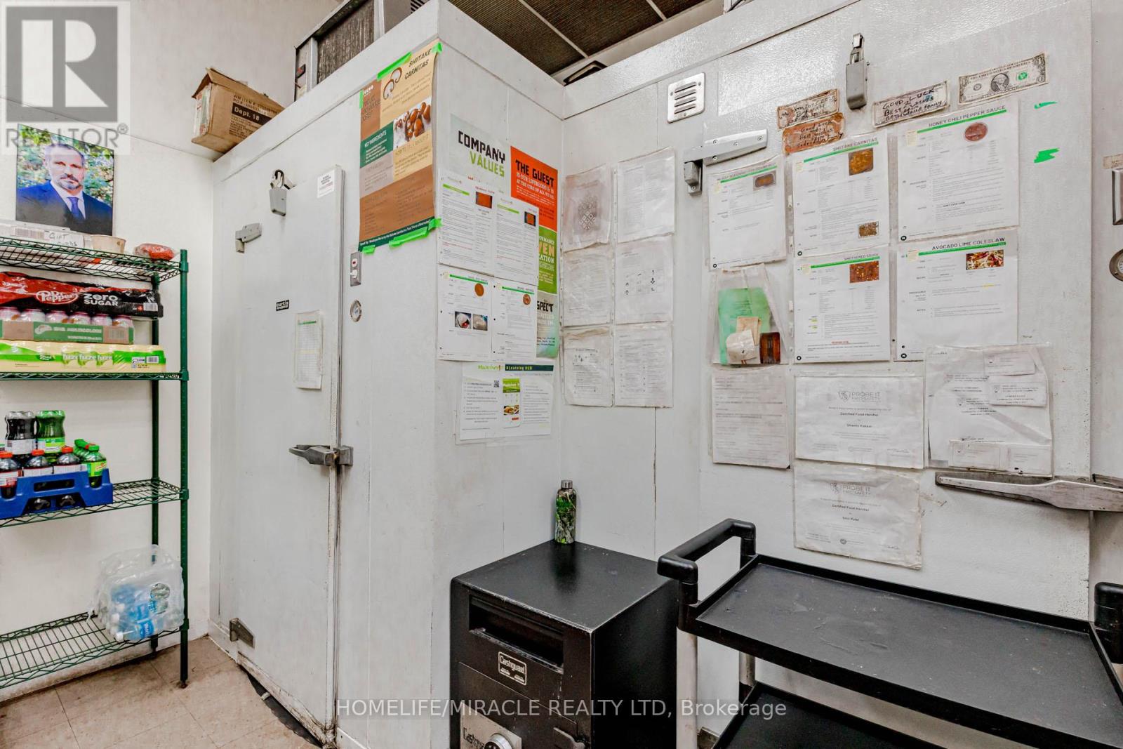 320 Harwood Avenue, Ajax, Ontario  L1S 2J1 - Photo 43 - E12700384