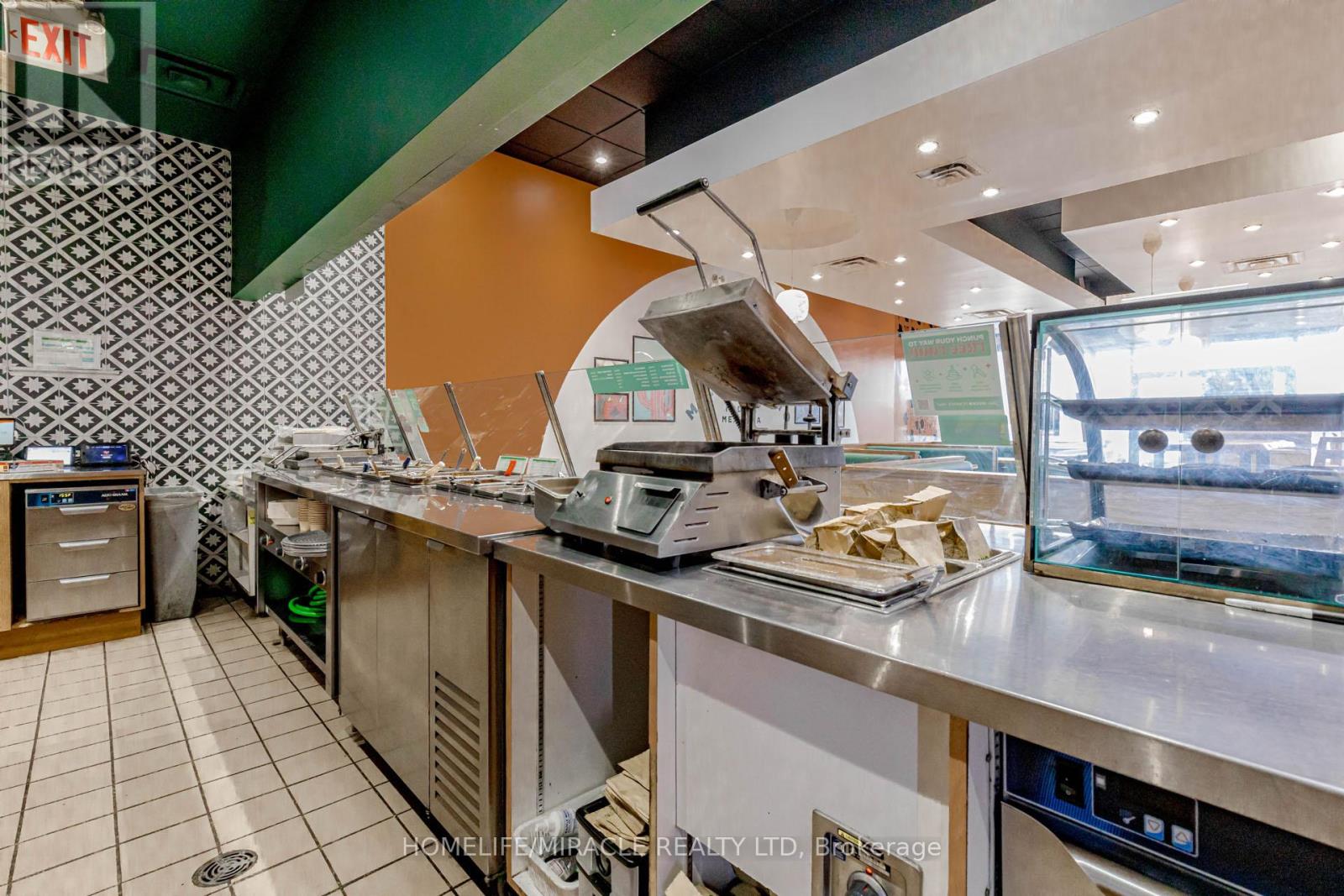 320 Harwood Avenue, Ajax, Ontario  L1S 2J1 - Photo 34 - E12700384