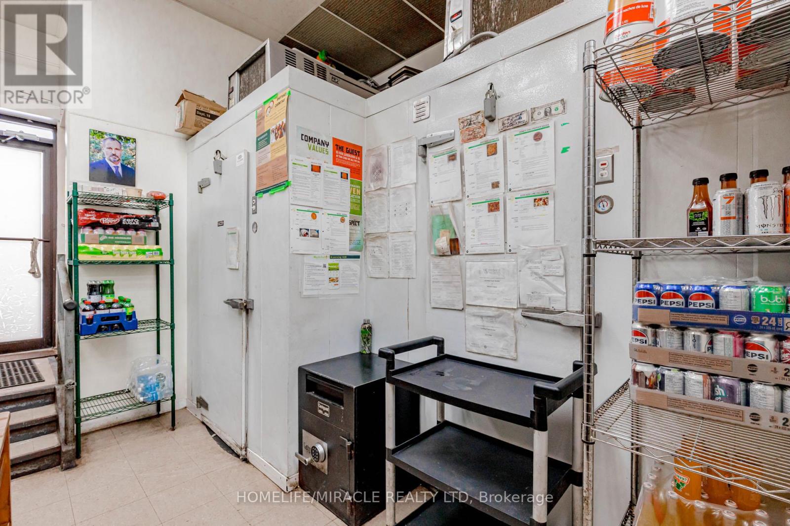 320 Harwood Avenue, Ajax, Ontario  L1S 2J1 - Photo 42 - E12700384