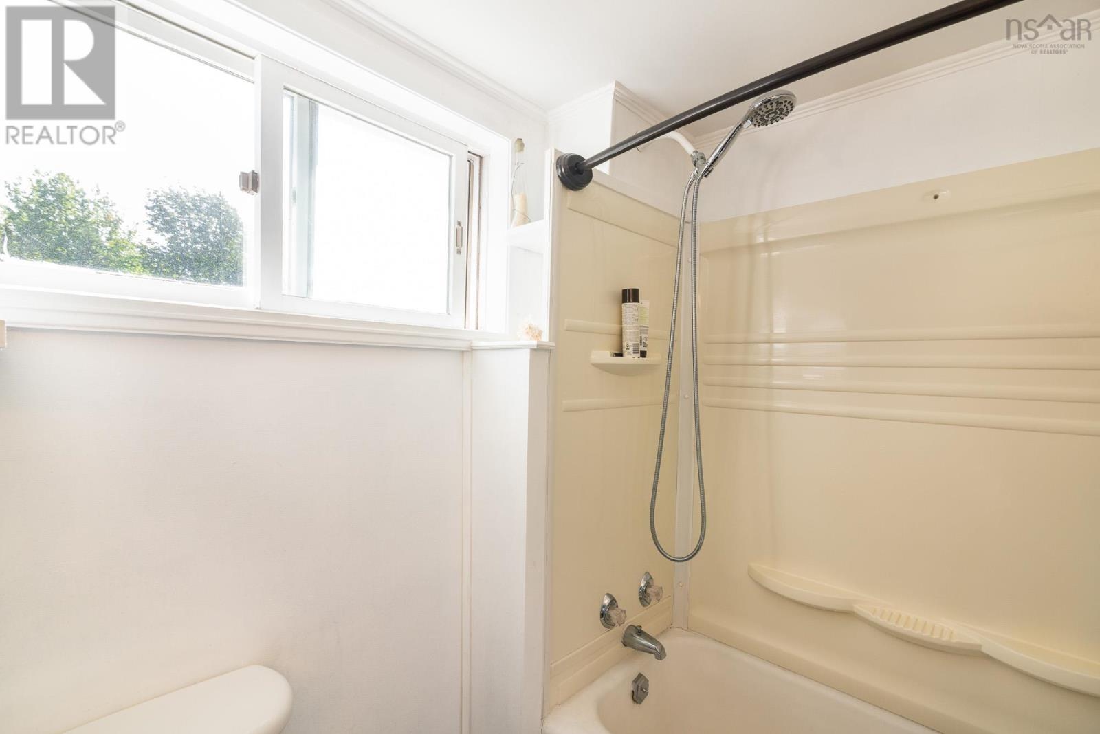 28 Maple Avenue, Tatamagouche, Nova Scotia  B0K 1V0 - Photo 37 - 202524302