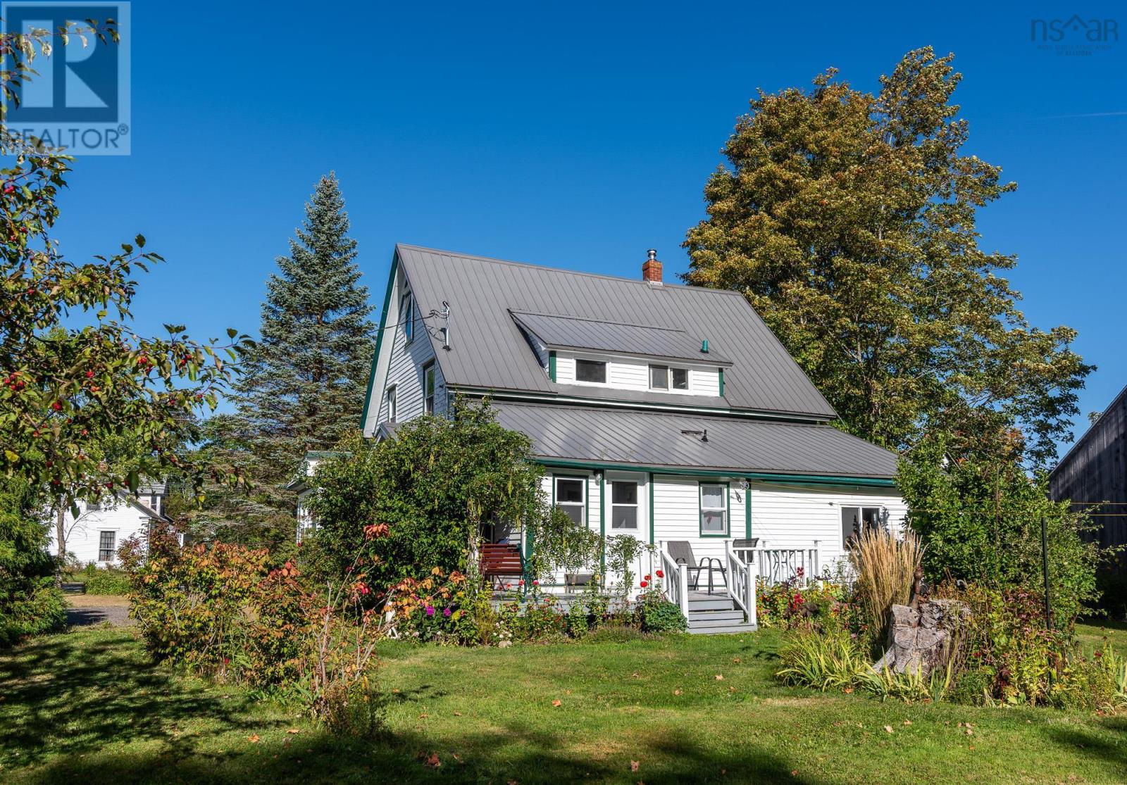 28 Maple Avenue, Tatamagouche, Nova Scotia  B0K 1V0 - Photo 9 - 202524302