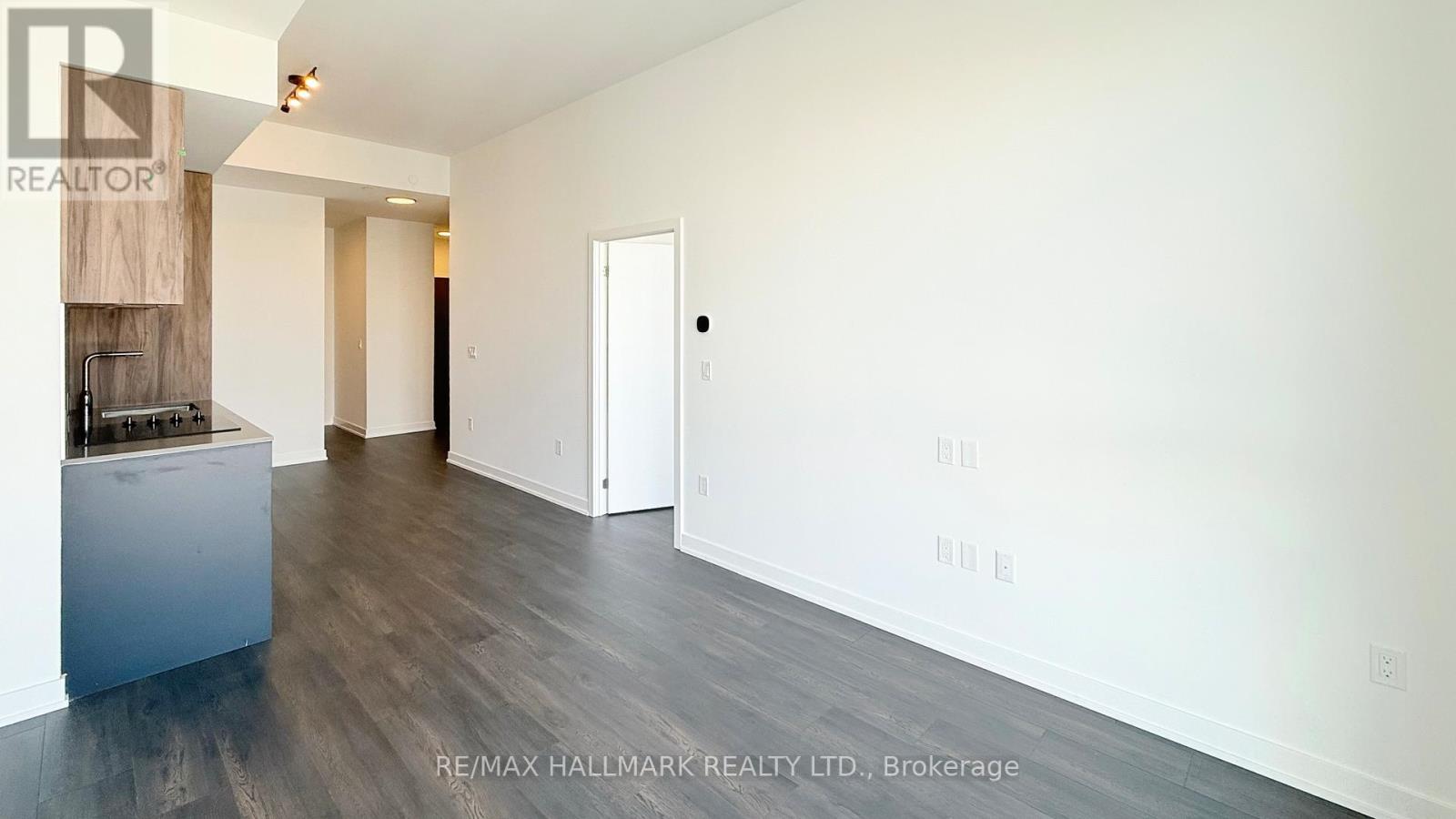 817 - 1037 The Queensway, Toronto, Ontario  M8Z 0H5 - Photo 10 - W12717092