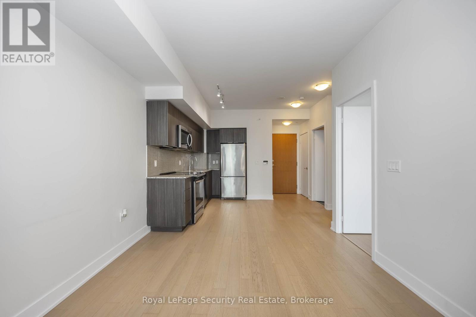 1915 - 30 Shore Breeze Drive, Toronto, Ontario  M8V 0J1 - Photo 14 - W12717116