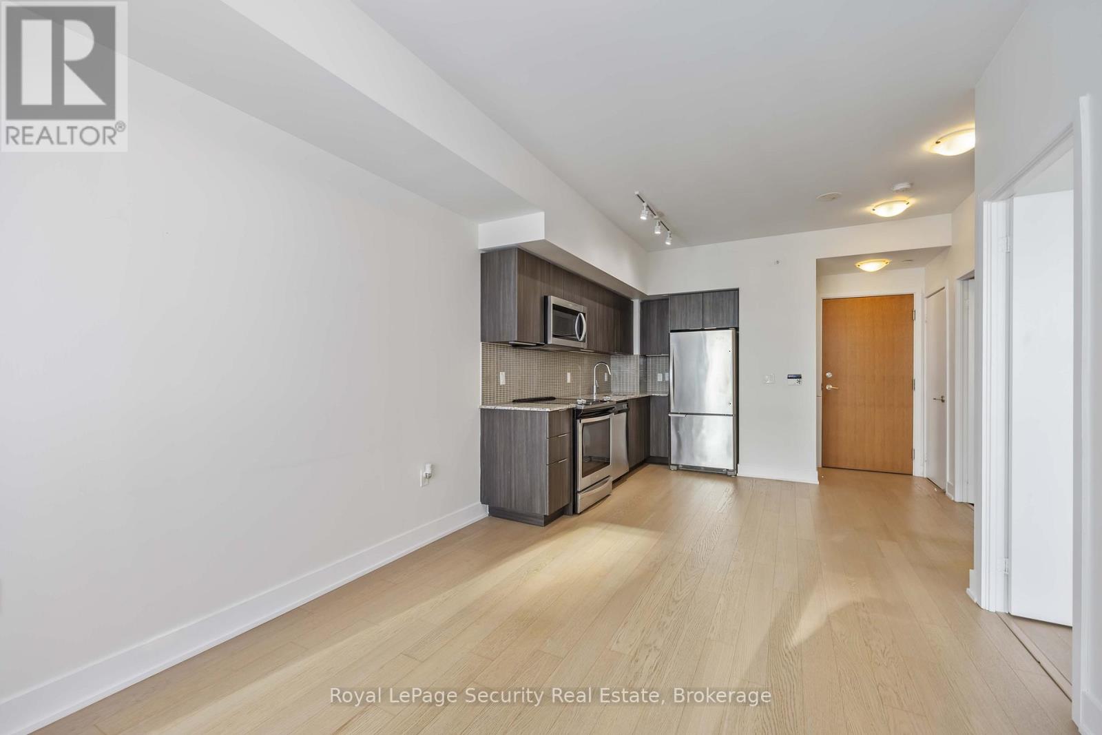 1915 - 30 Shore Breeze Drive, Toronto, Ontario  M8V 0J1 - Photo 15 - W12717116