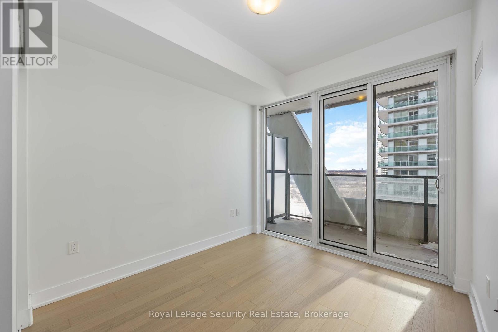 1915 - 30 Shore Breeze Drive, Toronto, Ontario  M8V 0J1 - Photo 17 - W12717116