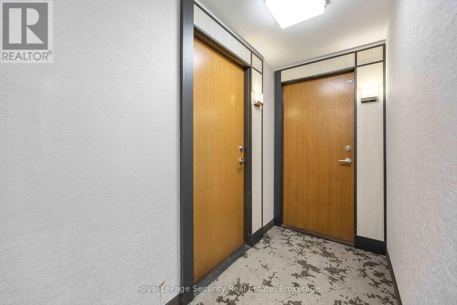 1915 - 30 Shore Breeze Drive, Toronto, Ontario  M8V 0J1 - Photo 4 - W12717116