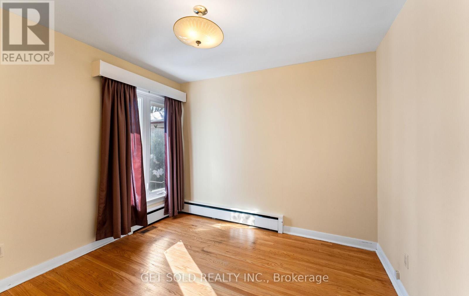 18 Hinton Road, Toronto, Ontario  M9W 2V1 - Photo 16 - W12717124