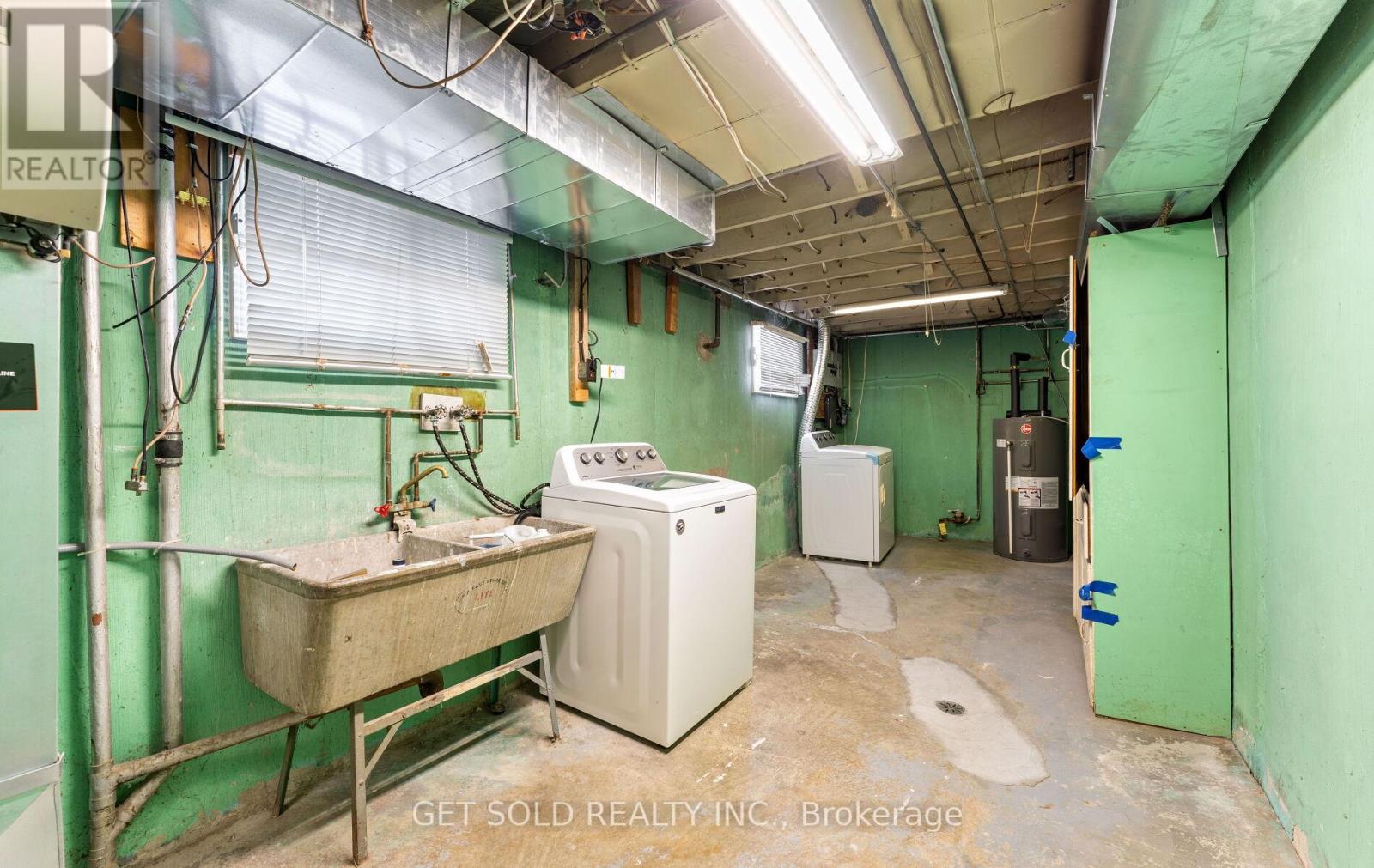 18 Hinton Road, Toronto, Ontario  M9W 2V1 - Photo 34 - W12717124