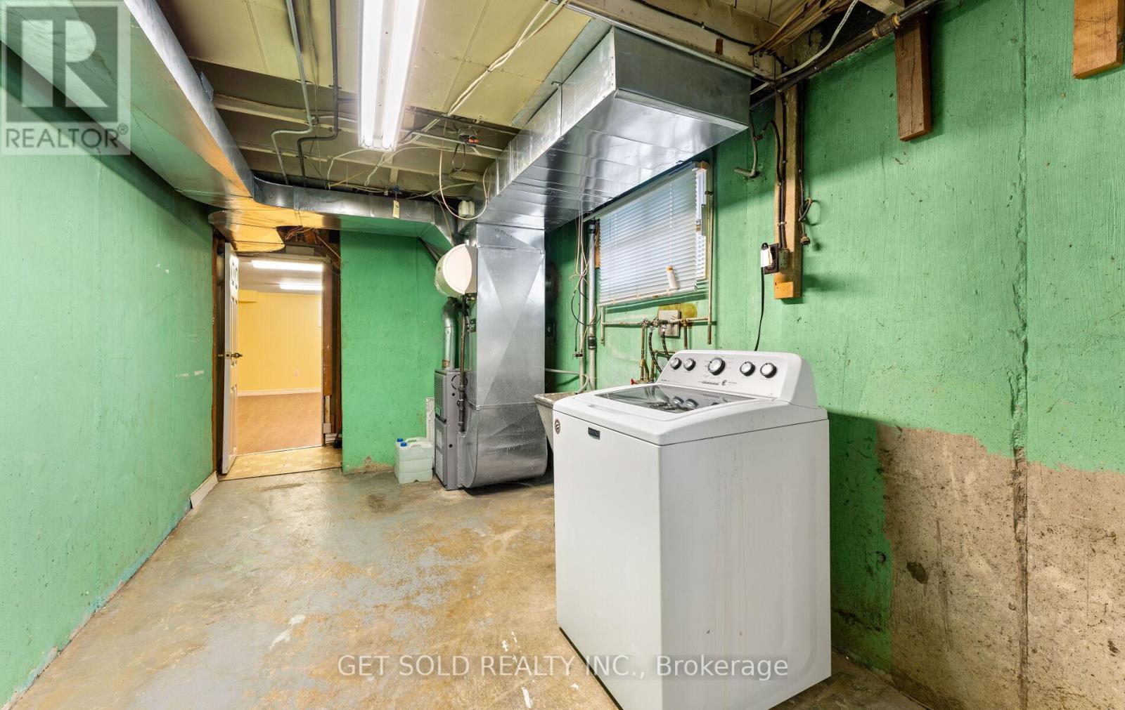 18 Hinton Road, Toronto, Ontario  M9W 2V1 - Photo 35 - W12717124