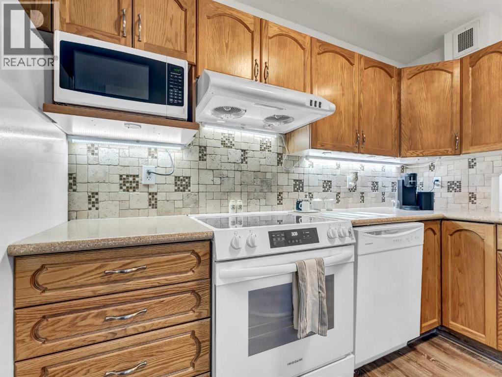 210, 22 Park Meadows Drive Se, Medicine Hat, Alberta  T1B 4E8 - Photo 12 - A2280432