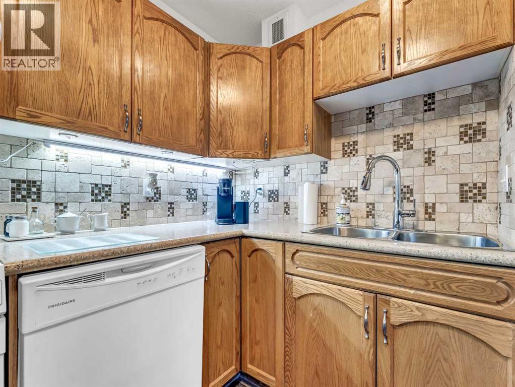 210, 22 Park Meadows Drive Se, Medicine Hat, Alberta  T1B 4E8 - Photo 13 - A2280432