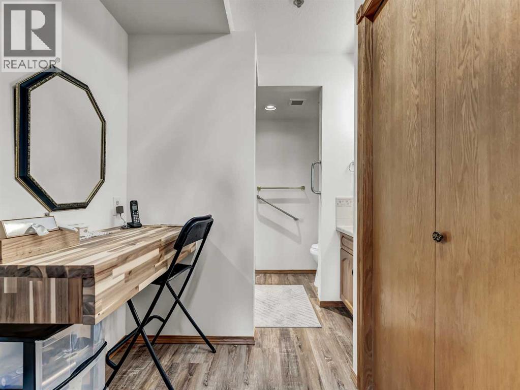 210, 22 Park Meadows Drive Se, Medicine Hat, Alberta  T1B 4E8 - Photo 25 - A2280432