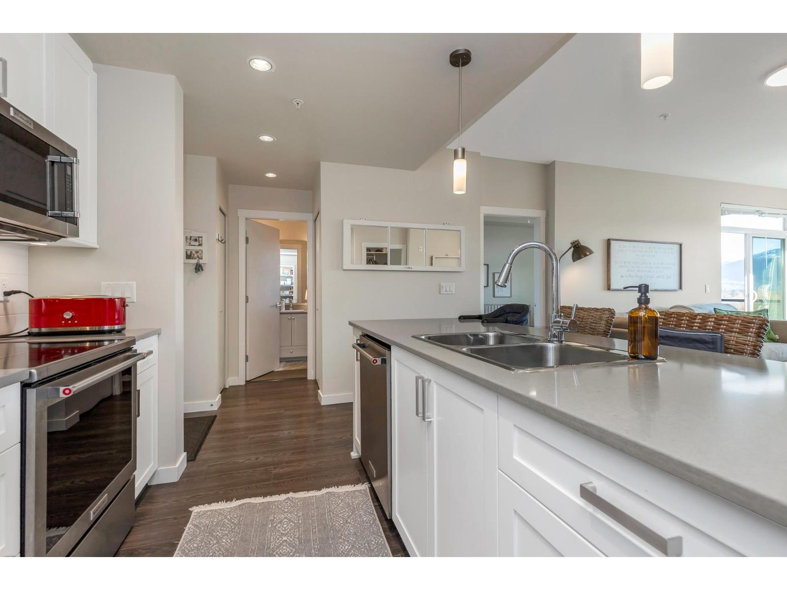 203 2242 Whatcom Road, Abbotsford, British Columbia  V3G 0B3 - Photo 10 - R3080873