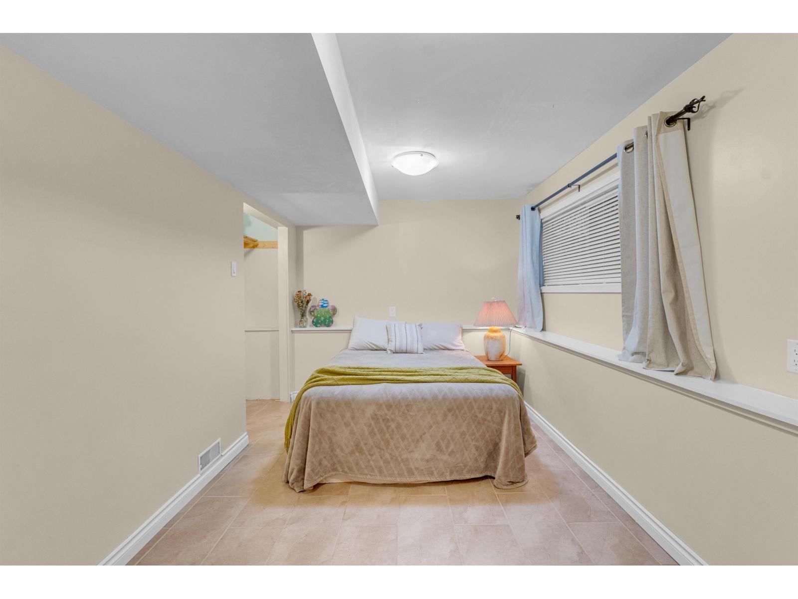 10957 Jay Crescent, Surrey, British Columbia  V3R 5B3 - Photo 15 - R3080695