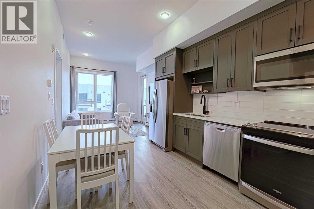 630, 3932 University Avenue Nw, Calgary, Alberta  T3B 6P6 - Photo 3 - A2276294