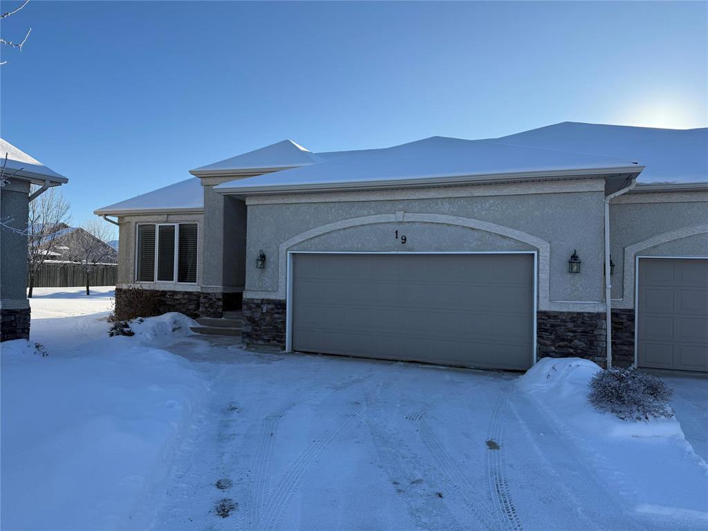 19 600 Dovercourt Drive, Winnipeg, Manitoba  R3Y 1X4 - Photo 0 - 202601297