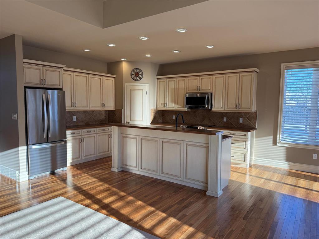 19 600 Dovercourt Drive, Winnipeg, Manitoba  R3Y 1X4 - Photo 10 - 202601297