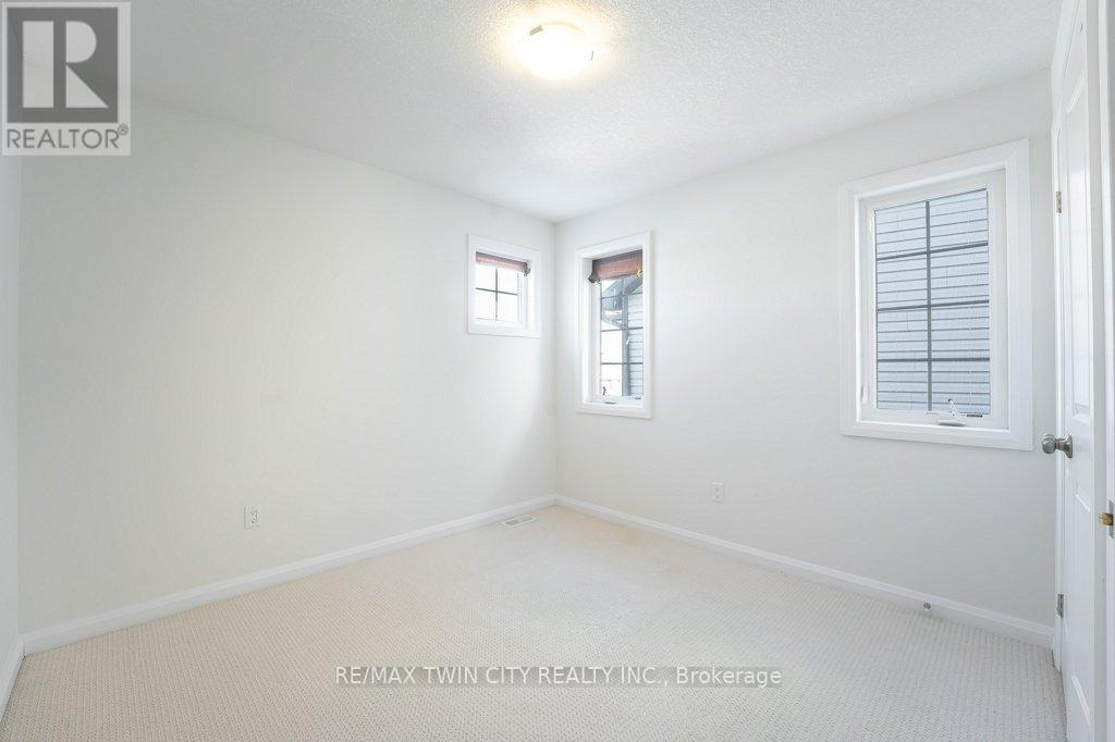 249 Buttonbush Street, Waterloo, Ontario  N2V 0B4 - Photo 23 - X12717058