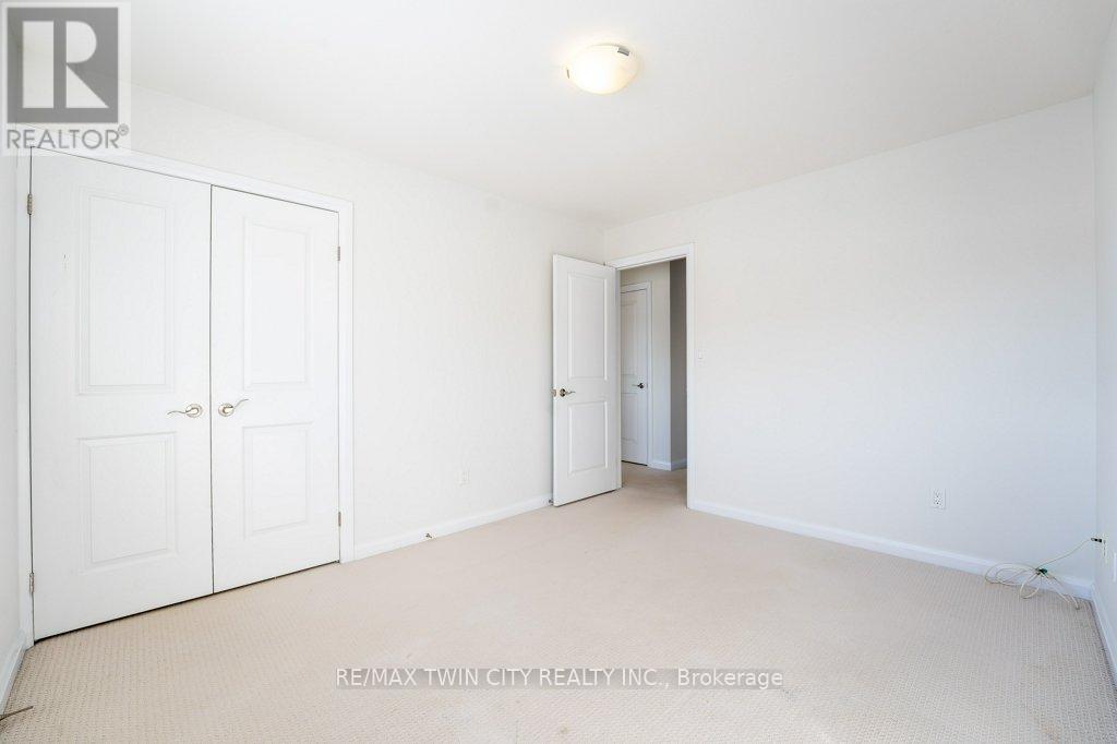 249 Buttonbush Street, Waterloo, Ontario  N2V 0B4 - Photo 31 - X12717058