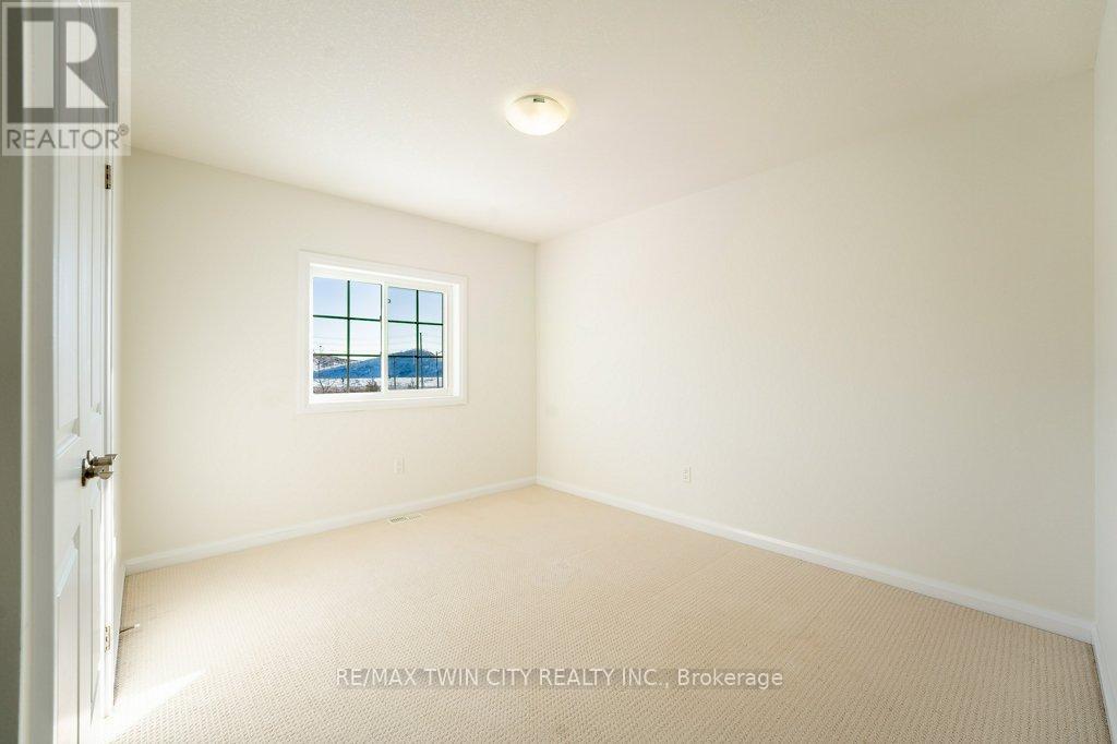 249 Buttonbush Street, Waterloo, Ontario  N2V 0B4 - Photo 32 - X12717058