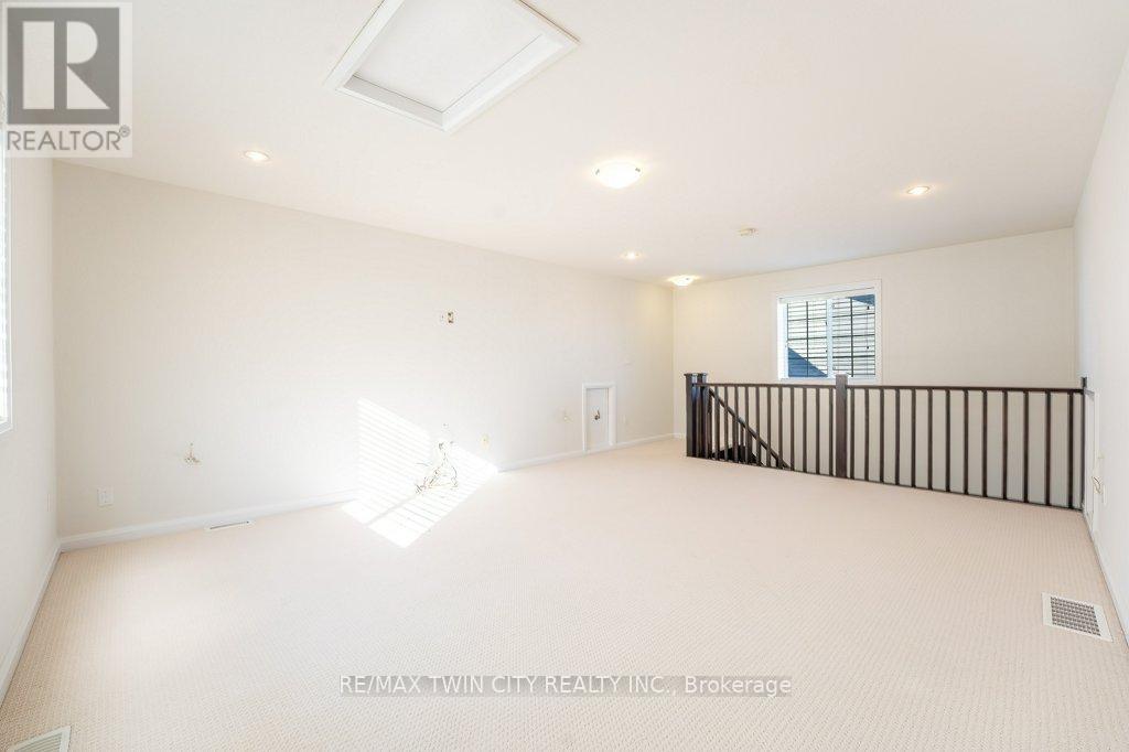 249 Buttonbush Street, Waterloo, Ontario  N2V 0B4 - Photo 37 - X12717058