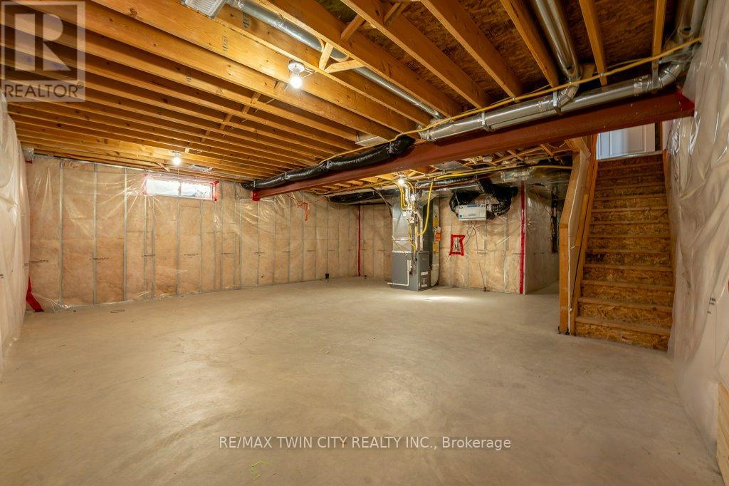 249 Buttonbush Street, Waterloo, Ontario  N2V 0B4 - Photo 38 - X12717058