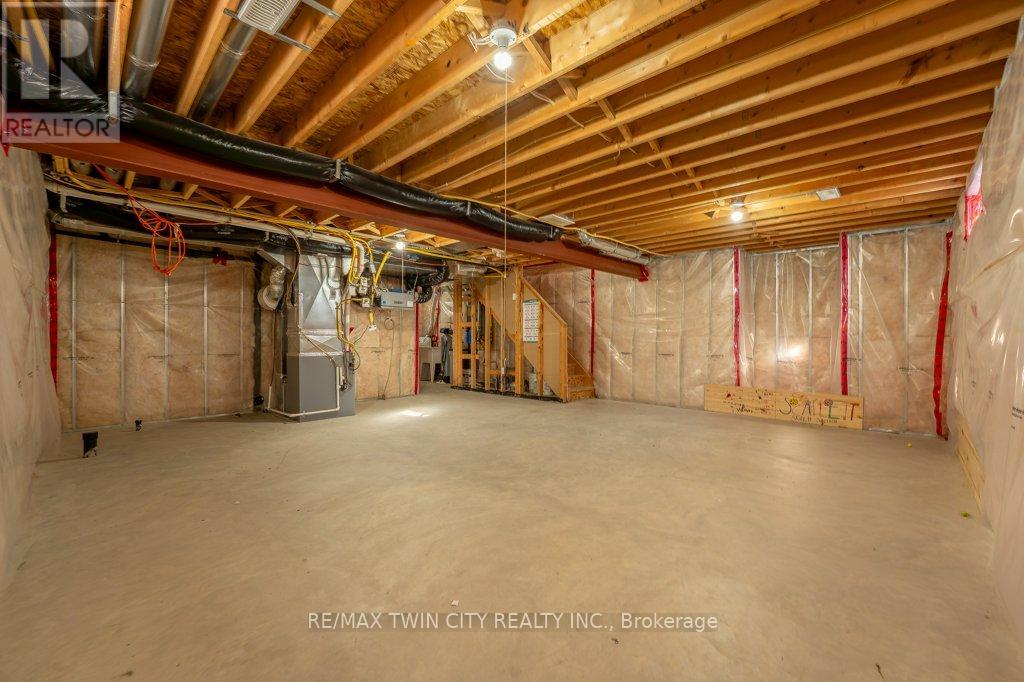 249 Buttonbush Street, Waterloo, Ontario  N2V 0B4 - Photo 39 - X12717058