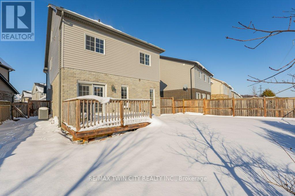 249 Buttonbush Street, Waterloo, Ontario  N2V 0B4 - Photo 45 - X12717058