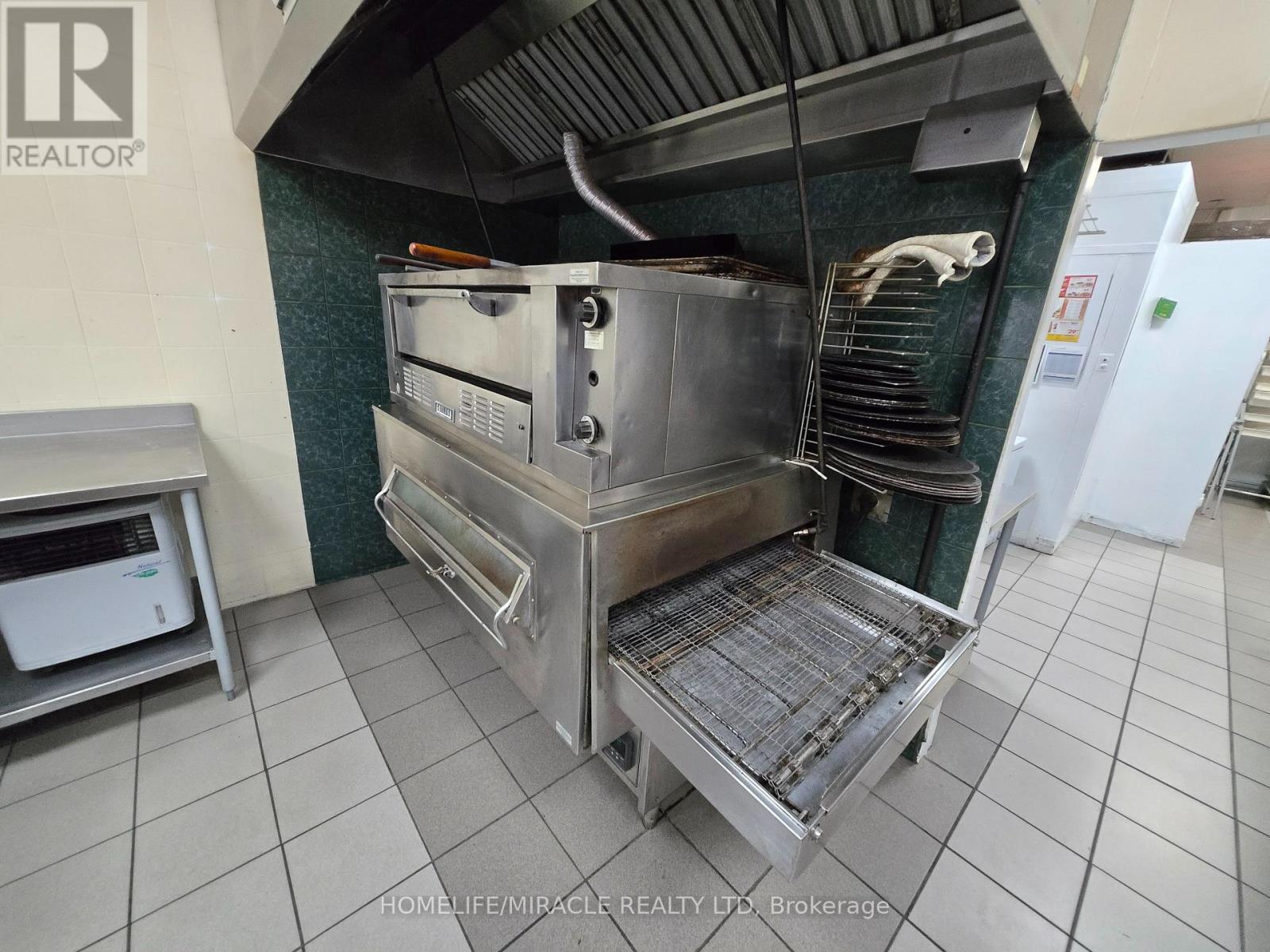 10 - 666 Woolwich Street, Guelph, Ontario  N1H 7G5 - Photo 10 - X12717102