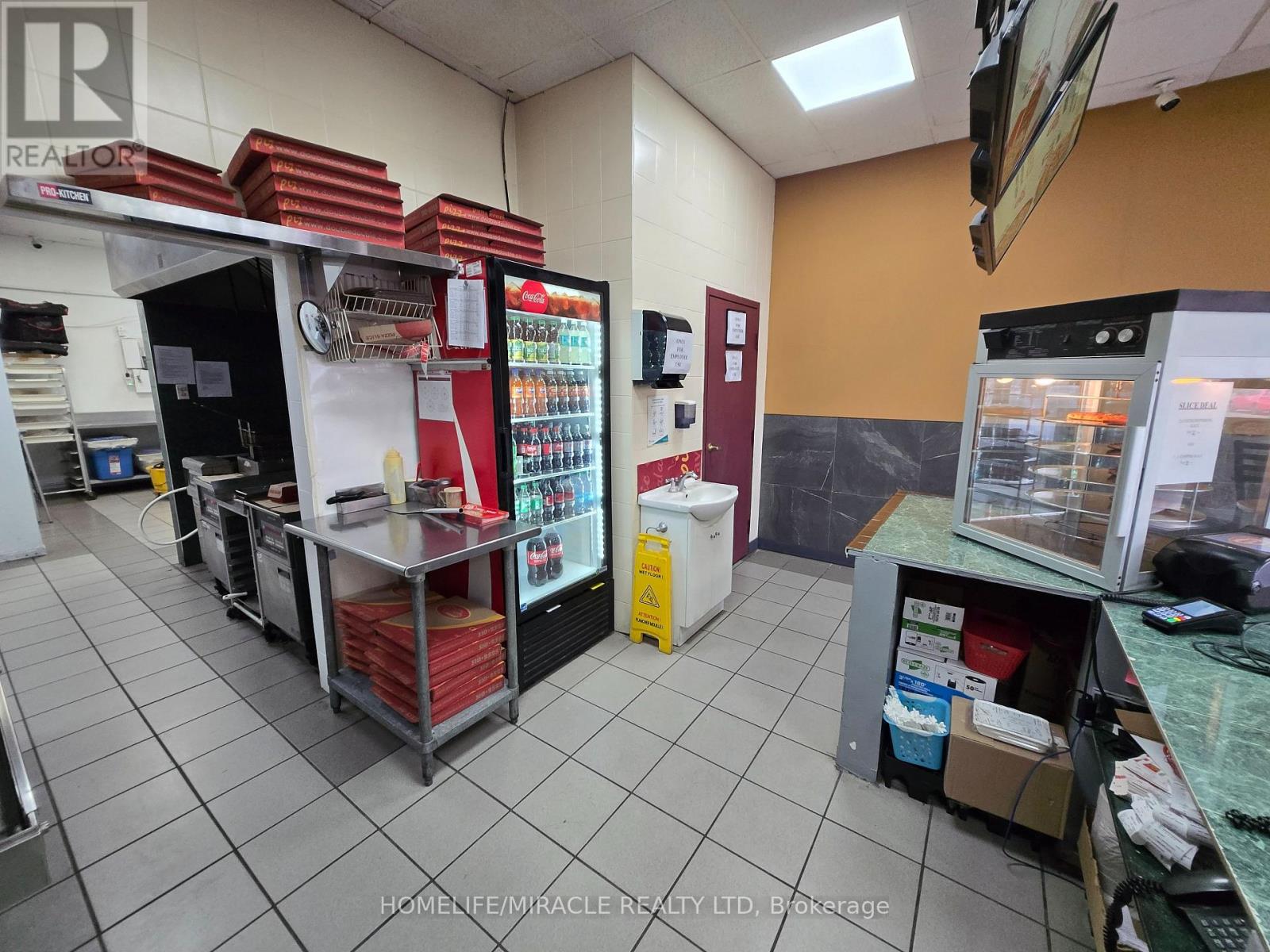 10 - 666 Woolwich Street, Guelph, Ontario  N1H 7G5 - Photo 11 - X12717102