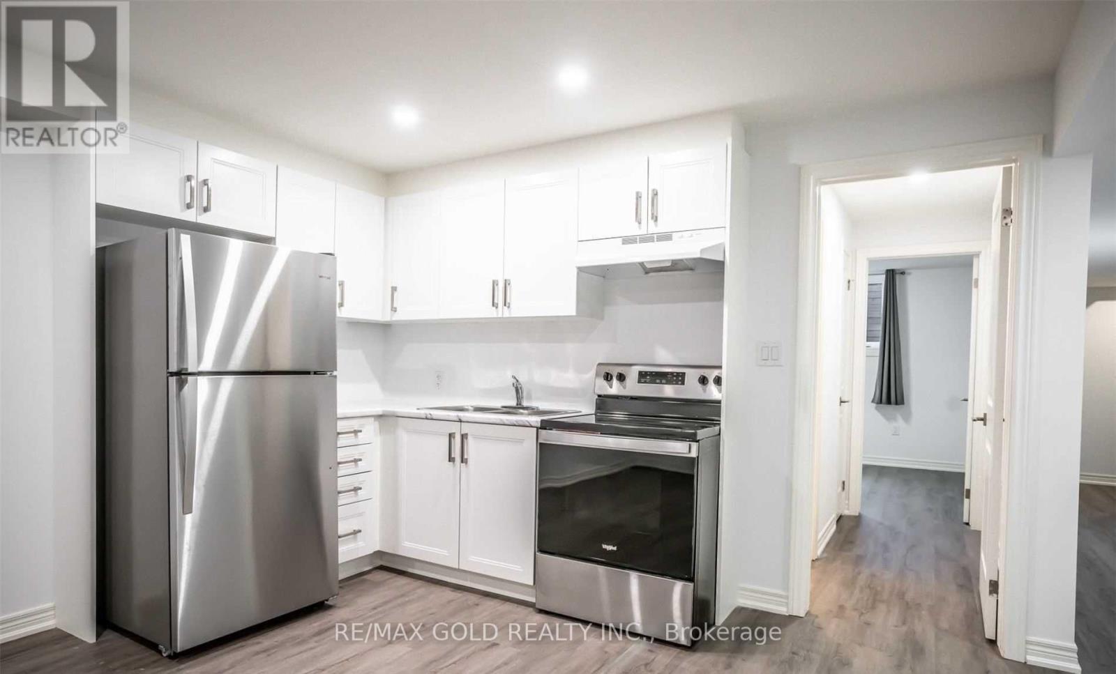 141 Summersides Boulevard, Pelham, Ontario  L3B 5N5 - Photo 18 - X12717110