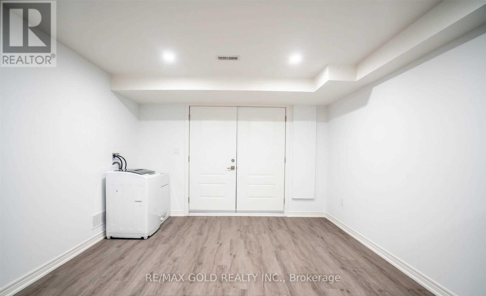 141 Summersides Boulevard, Pelham, Ontario  L3B 5N5 - Photo 19 - X12717110