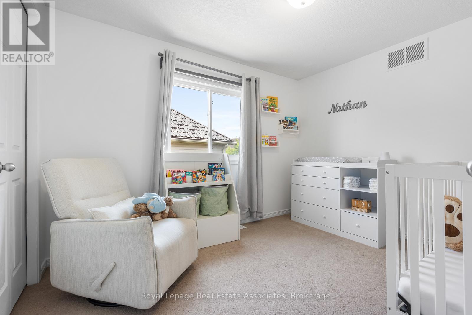 209 Sunny Meadow Court, Kitchener, Ontario  N2N 3R3 - Photo 22 - X12717136