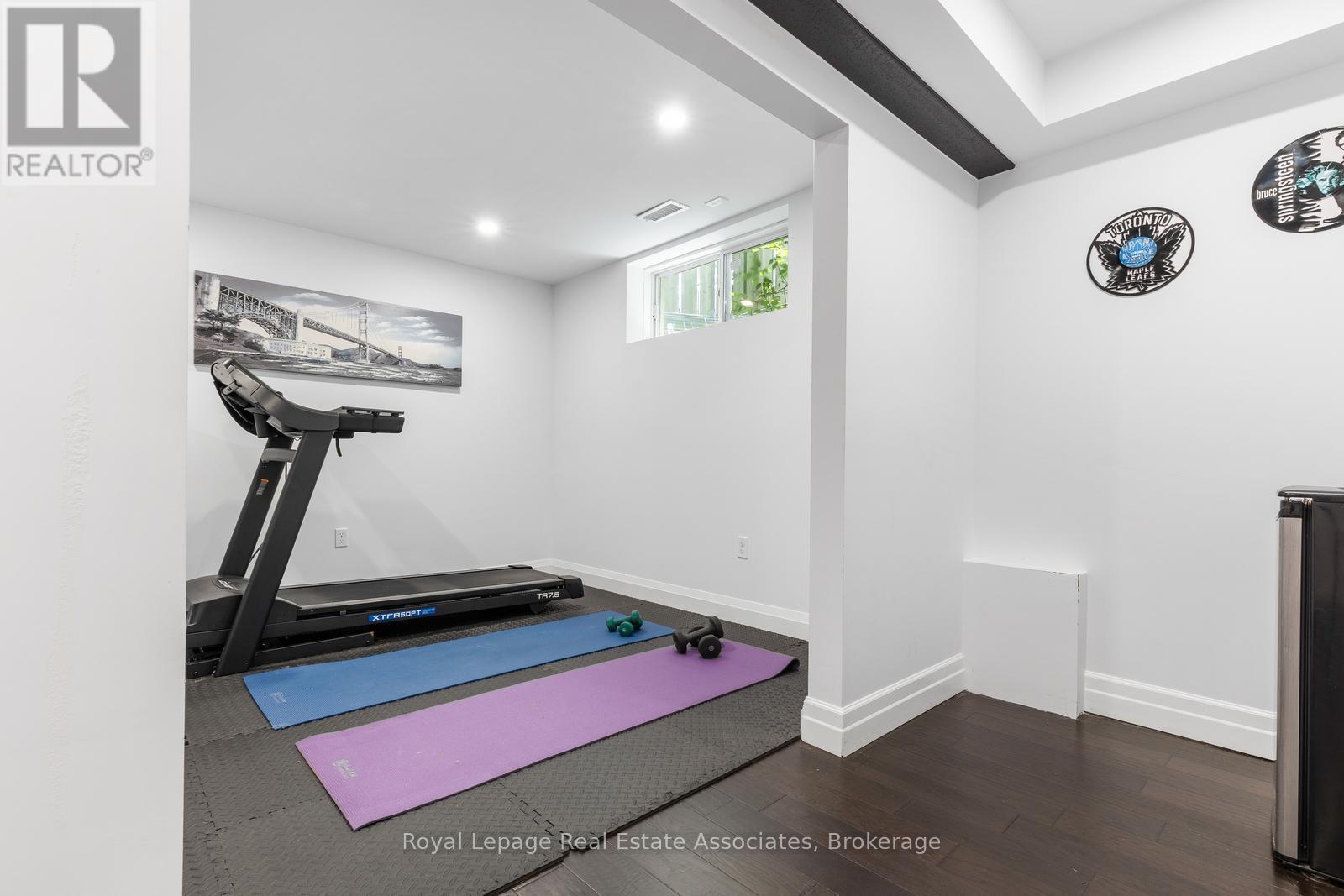 209 Sunny Meadow Court, Kitchener, Ontario  N2N 3R3 - Photo 28 - X12717136